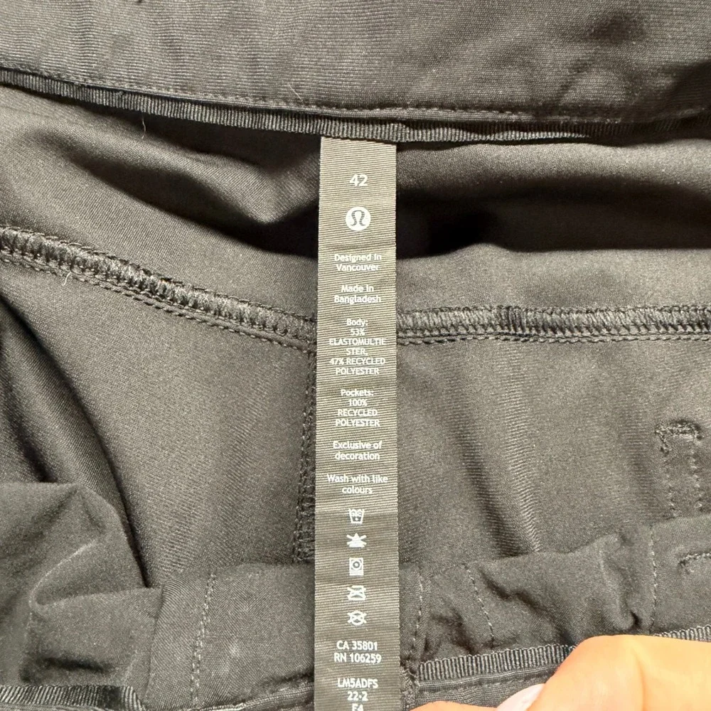 Lululemon Commission Slim-Fit Pant 32 Warpstreme Obsidian Mens 42 Dress Casual